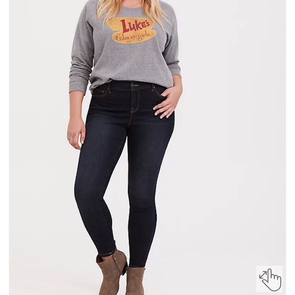 New with tags Torrid Premium BOMBSHELL SKINNY JEAN - PREMIUM STRETCH DARK WASH - Picture 3 of 8